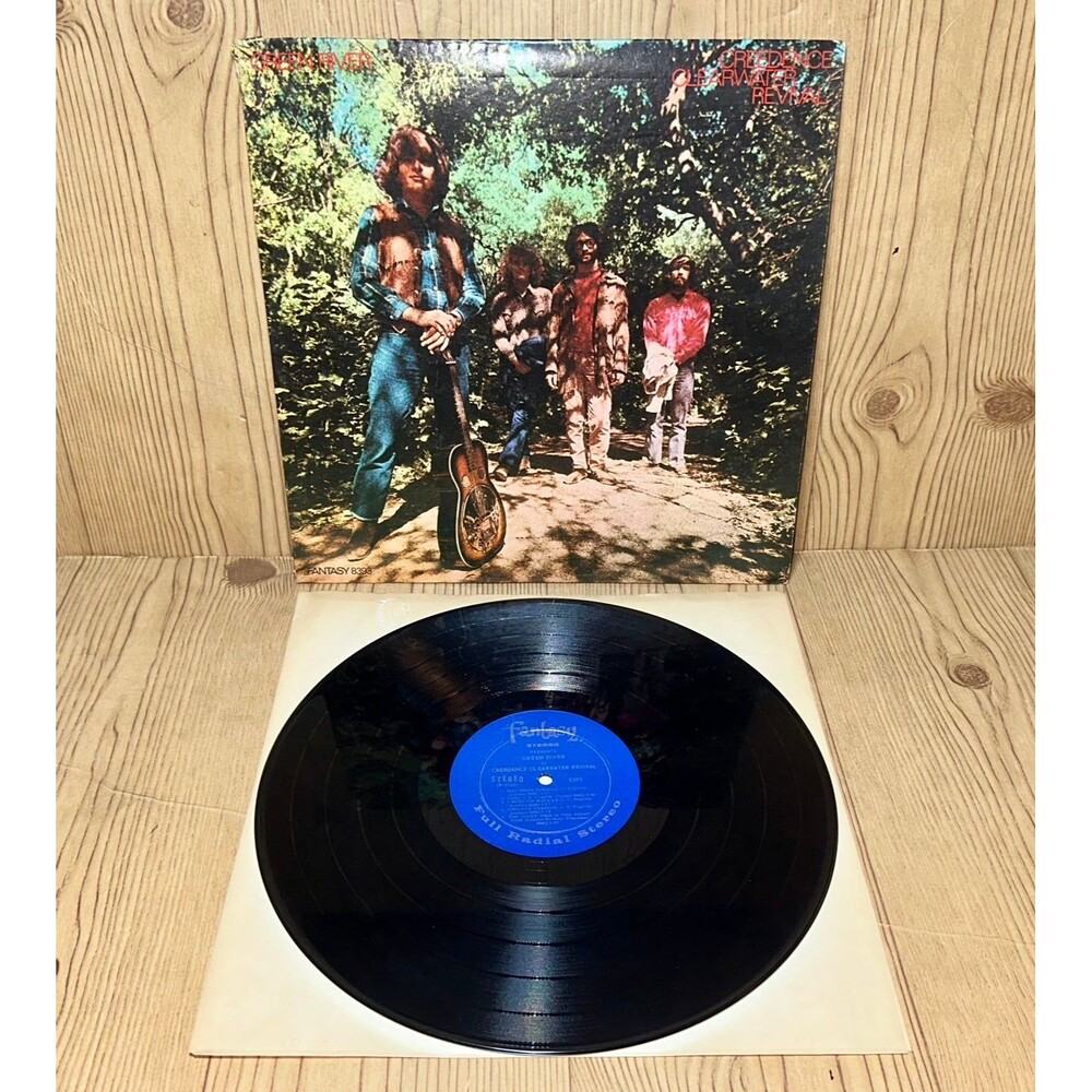 CREEDENCE CLEARWATER REVIVAL - 1969 - GREEN RIVER - 1ST PRES VINYL LP 8393